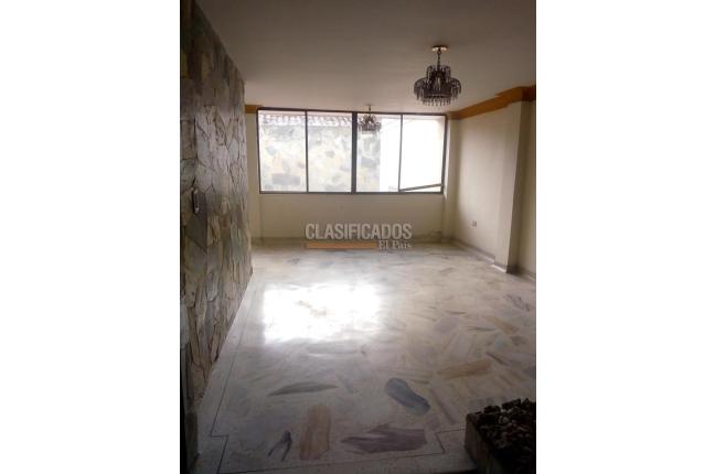 Casas, Venta en Prados del Norte