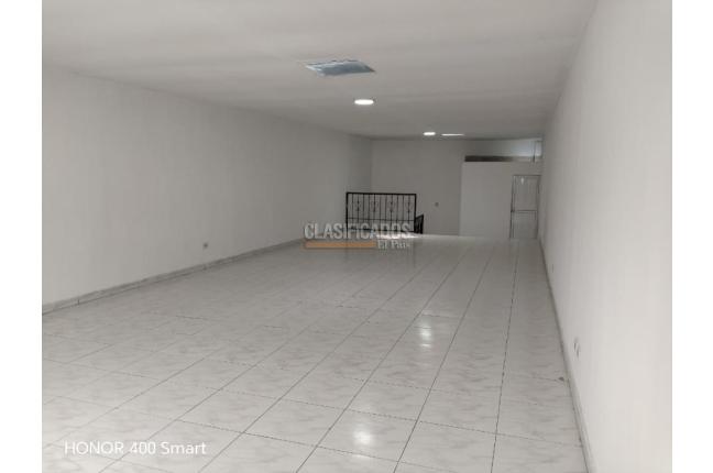 Locales y Bodegas, Alquiler, Santander - $3.600.000