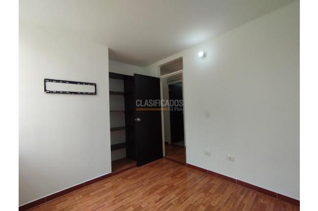 Apartamentos, Alquiler, Yumbo - $800.000