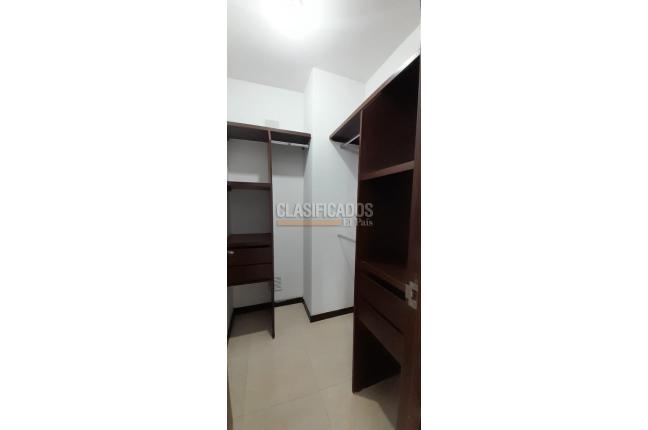 Apartamentos, Alquiler, La Hacienda - $1.900.000