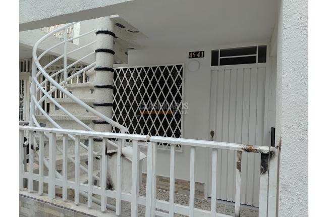 Casas, Alquiler en Santa Bárbara