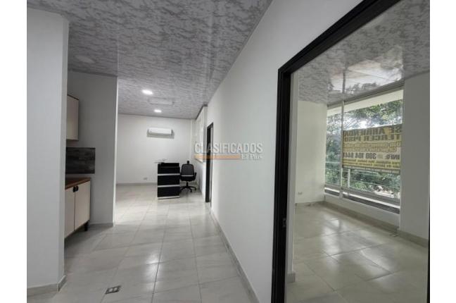 Locales y Bodegas, Alquiler, Tejares de San Fernando - $2.500.000