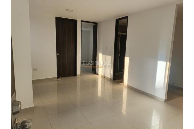 Locales y Bodegas, Alquiler, Tejares de San Fernando - $2.500.000