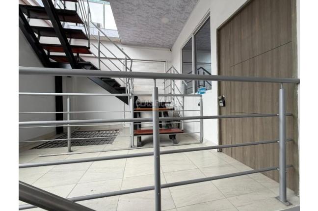 Locales y Bodegas, Alquiler, Tejares de San Fernando - $2.500.000