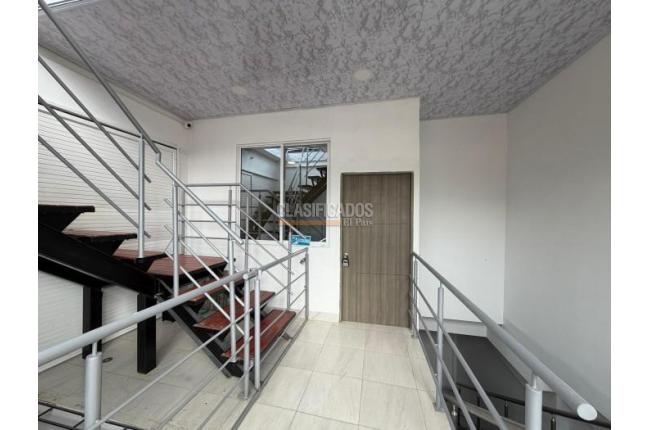 Locales y Bodegas, Alquiler, Tejares de San Fernando - $2.500.000