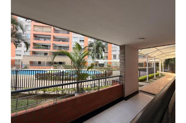 Apartamentos, Alquiler, Ciudad Jardín - $2.400.000