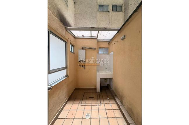 Apartamentos, Alquiler, Ciudad Jardín - $2.400.000