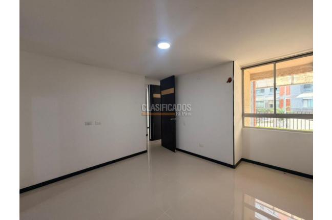 Apartamentos, Alquiler, Ciudad Jardín - $2.400.000