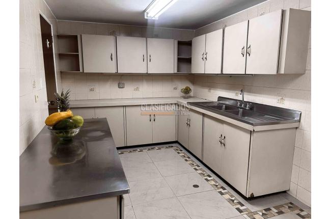 Apartamentos, Venta, Granada - $485.000.000