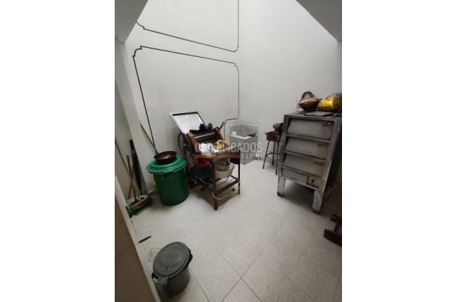 Casas, Venta, Ciudad 2.000 - $420.000.000