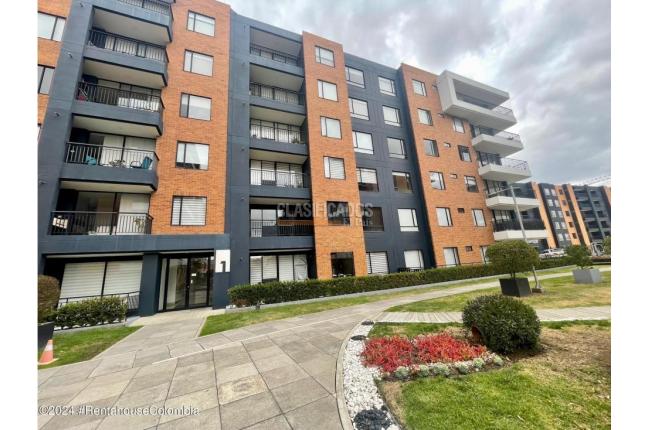 Apartamentos, Venta en Cajica