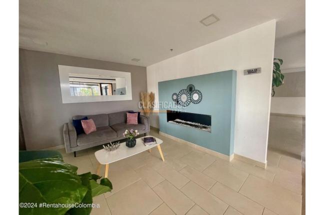 Apartamentos, Venta en Cajica