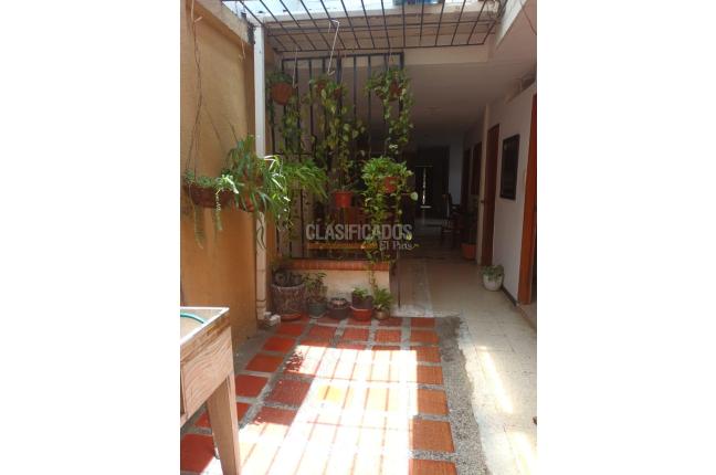 Casas, Venta, Atanasio Girardot - $400.000.000