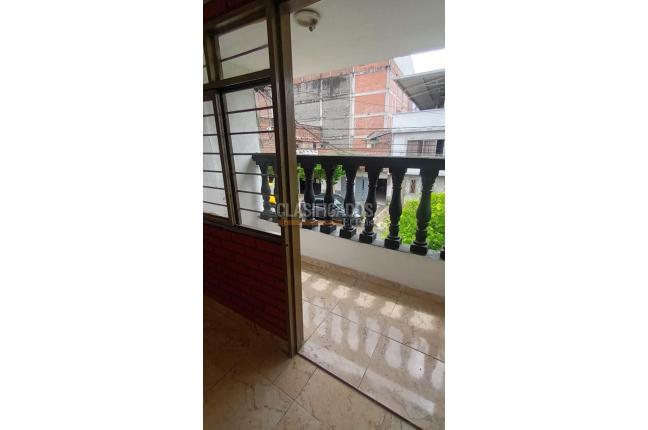 Casas, Venta, Atanasio Girardot - $400.000.000