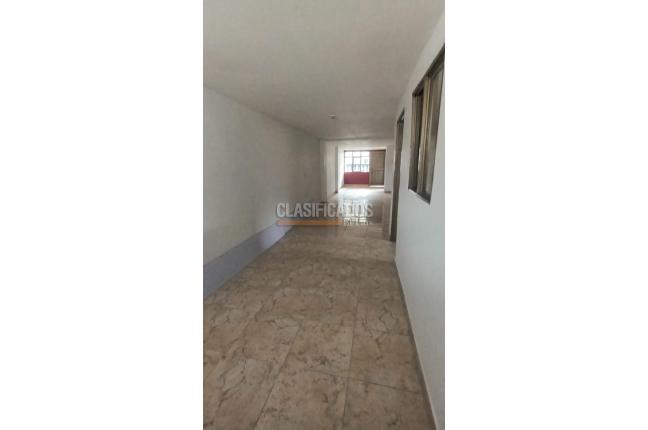 Casas, Venta, Atanasio Girardot - $400.000.000