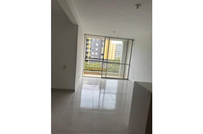 Apartamentos, Alquiler, Yumbo - $1.300.000