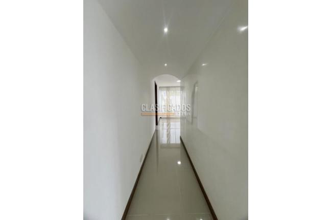 Apartamentos, Venta, Multicentro - $360.000.000