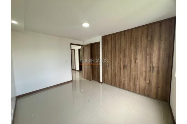Apartamentos, Venta, Multicentro - $360.000.000