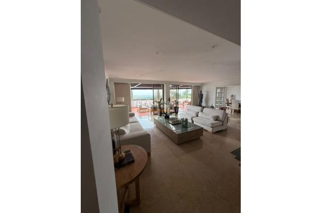 Apartamentos, Venta, Altos Menga - $1.800.000.000