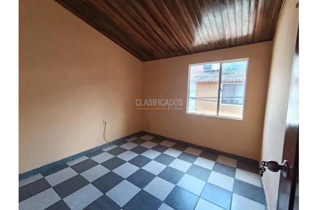 Casas, Alquiler, Giron - $1.650.000