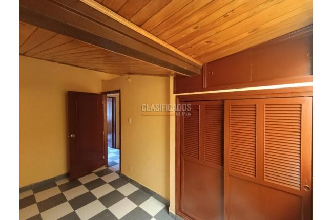 Casas, Alquiler, Giron - $1.650.000