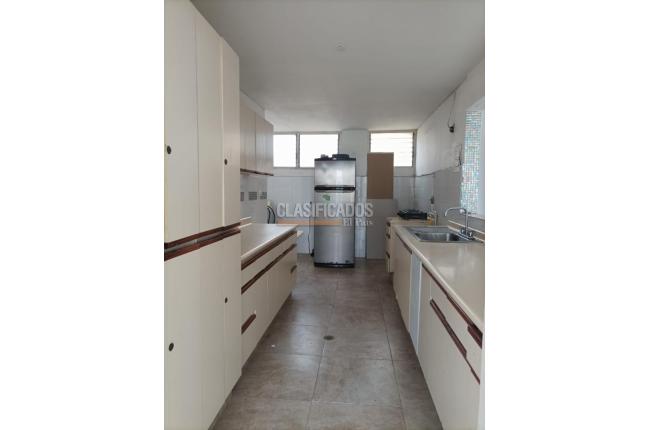 Apartamentos, Alquiler, Versalles - $2.700.000