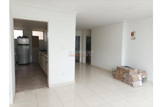 Apartamentos, Alquiler, Versalles - $2.700.000