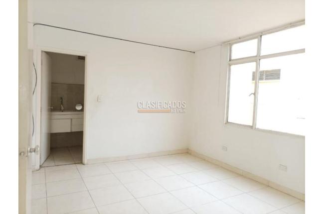 Apartamentos, Alquiler, Versalles - $2.700.000