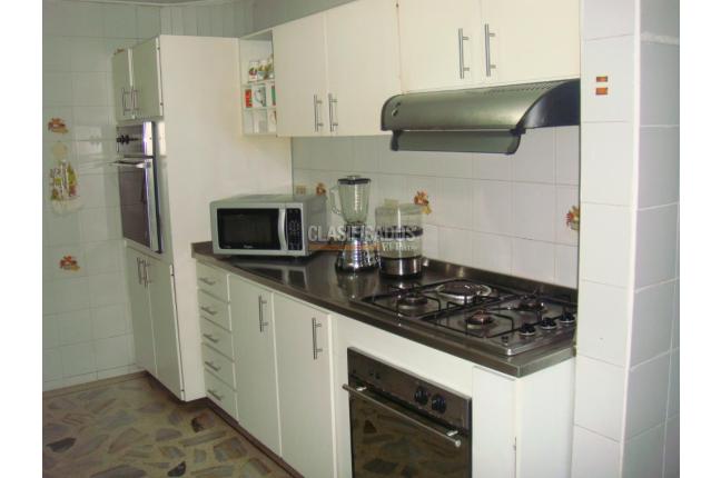 Apartamentos, Alquiler, Seminario - $5.000.000