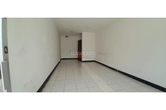 Locales y Bodegas, Alquiler, San Vicente - $900.000