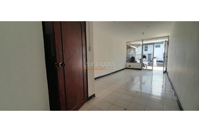 Locales y Bodegas, Alquiler, San Vicente - $900.000