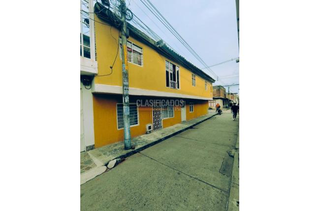 Casas, Venta, Alirio Mora Beltrán - $250.000.000