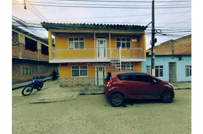 Casas, Venta, Alirio Mora Beltrán - $250.000.000