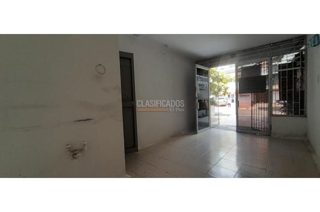 Locales y Bodegas, Alquiler, San Vicente - $900.000