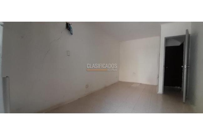 Locales y Bodegas, Alquiler, San Vicente - $900.000