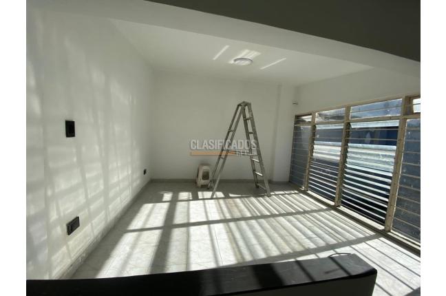 Casas, Alquiler, La Flora - $4.800.000