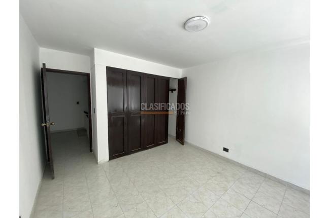 Casas, Alquiler, La Flora - $4.800.000