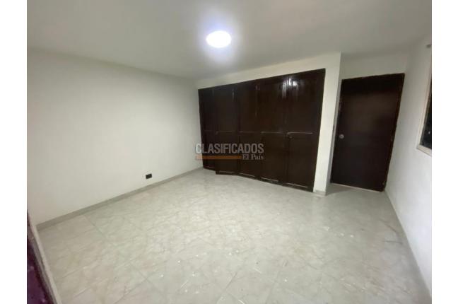 Casas, Alquiler, La Flora - $4.800.000