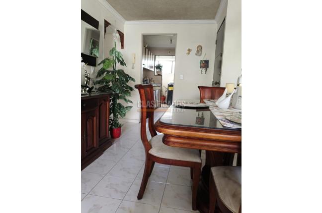 Apartamentos, Venta, Multicentro - $400.000.000