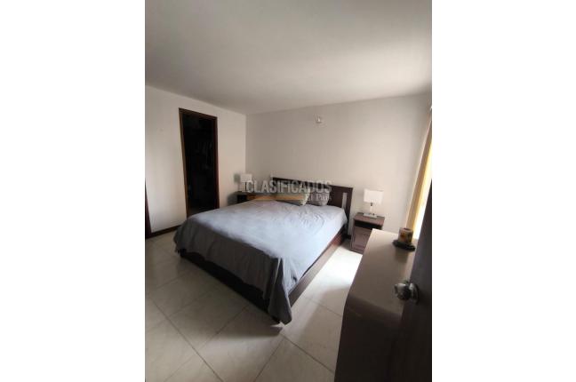 Apartamentos, Venta en Valle del Lili