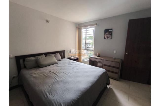 Apartamentos, Venta en Valle del Lili