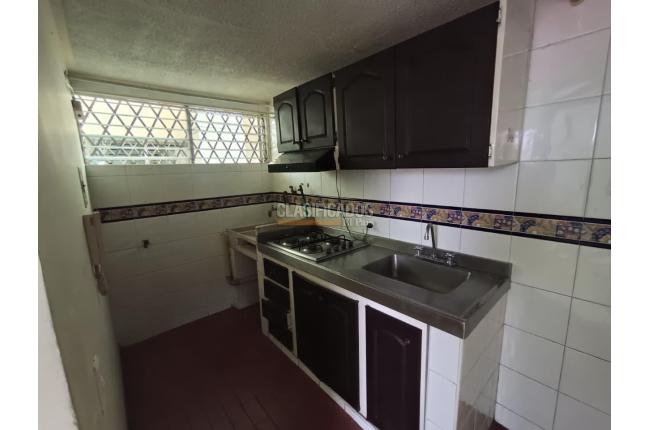 Apartamentos, Alquiler, Ciudad 2.000 - $1.200.000