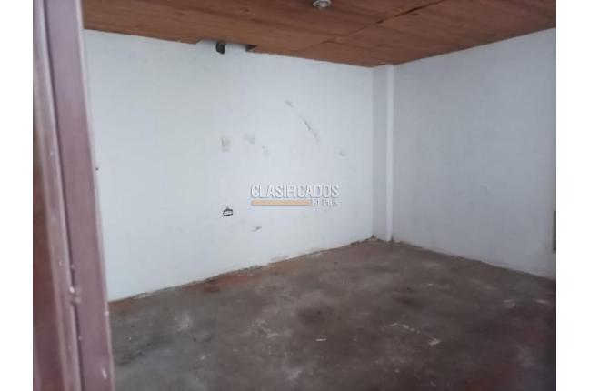 Locales y Bodegas, Alquiler, Caldas - $5.000.000