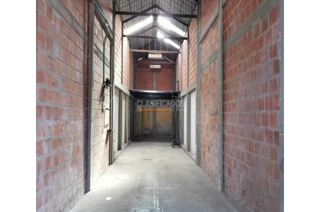 Locales y Bodegas, Alquiler, Belalcázar - $5.000.000