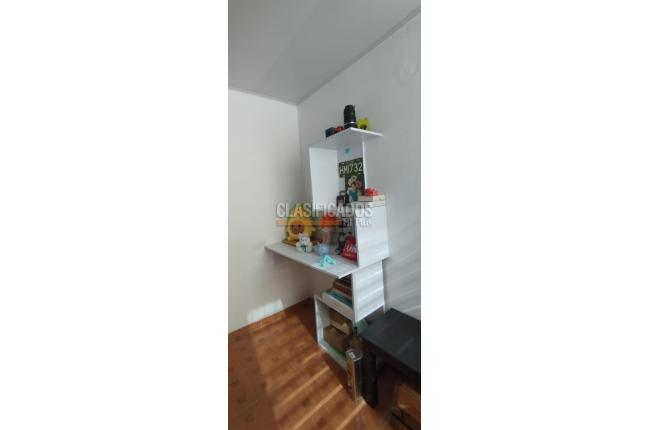 Apartamentos, Venta, El Refugio - $240.000.000