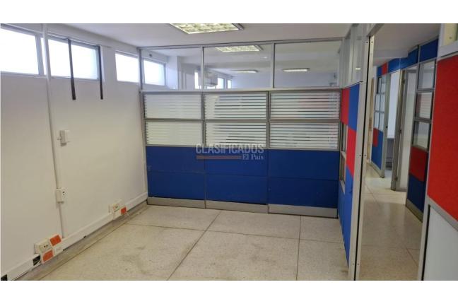 Oficinas y Consultorios, Alquiler, San Judas - $7.000.000