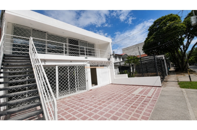 Apartaestudios, Alquiler en Pampalinda