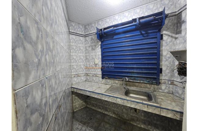 Locales y Bodegas, Alquiler, Porvenir - $9.500.000