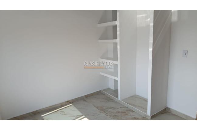 Apartamentos, Venta, Primero de Mayo - $260.000.000