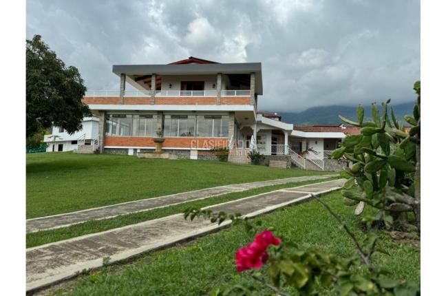 Fincas y Casas Campestres, Venta en El Cerrito